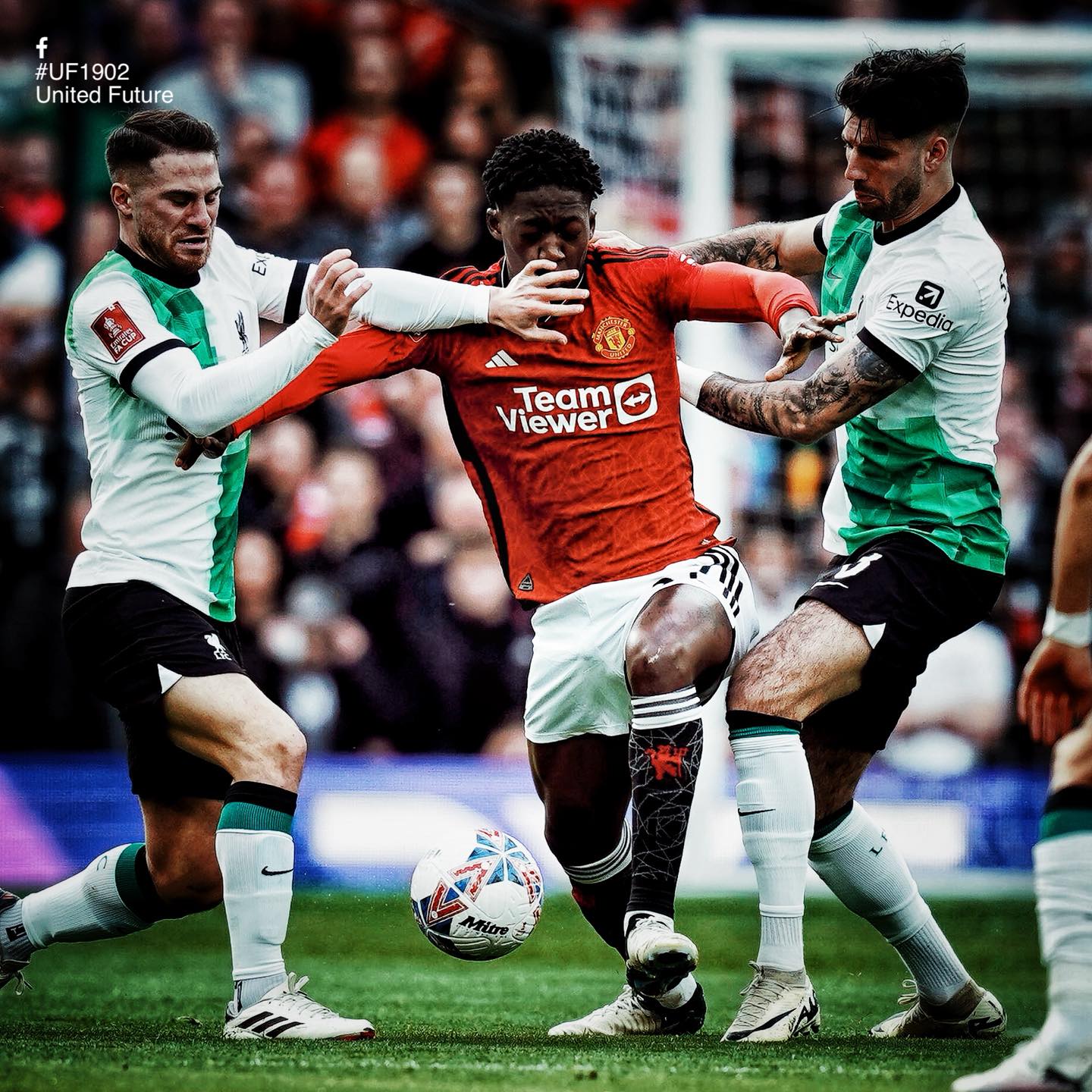 Không phải phiên bản của Pogba